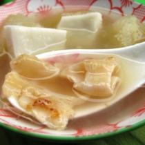 青木瓜椰子煲花膠湯的做法