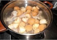 猴頭菇魚肚雞湯的做法圖解7