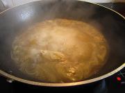 鮮美金針菇魚湯的做法圖解3