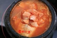 石鍋三文魚豆腐湯的做法圖解5
