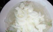 花生銀耳蛋白湯的做法圖解2