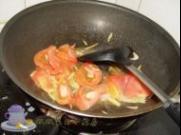 金針菇西紅柿湯的做法圖解3