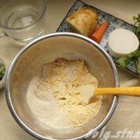 玉米麵疙瘩湯的做法圖解1