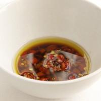 橄欖油剁椒拌豆腐的做法圖解1