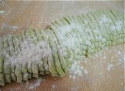 菠菜手搟麵的做法圖解12