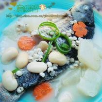 醇鮮扁豆米仁魚湯的做法