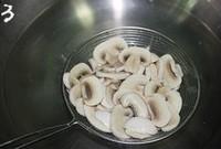 黑椒蘑菇肉片的做法圖解3