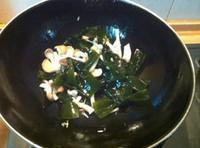 海帶豆腐味噌湯的做法圖解3