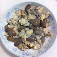 花蛤豆腐湯的做法圖解1
