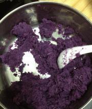 紫薯酥的做法圖解1