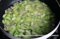 海膽絲瓜湯的做法圖解5