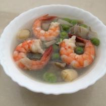 青豆菌菇鮮蝦湯的做法