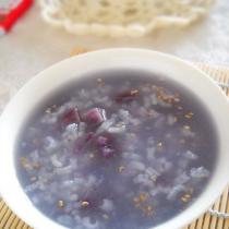 紫薯糙米粥的做法