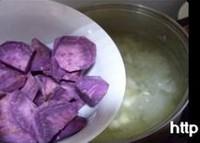 紫薯銀耳蓮子羹的做法圖解5