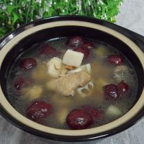 杏鮑菇黑豆蓮藕煲雞湯的做法