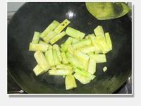 絲瓜油條湯的做法圖解1