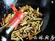茶樹菇炒肉片的做法圖解5