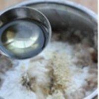 蘑菇番茄魚丸湯的做法圖解8