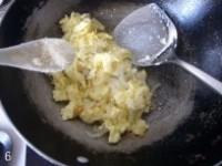 銀魚炒雞蛋的做法圖解6