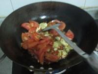 黑玉米番茄排骨湯的做法圖解3