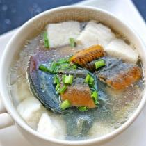 鱔魚皮蛋豆腐湯的做法