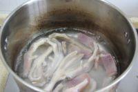 鴨掌杏鮑菇蛤蜊湯的做法圖解2