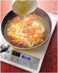 西紅柿雞蛋湯的做法圖解6