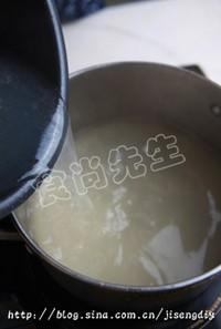 旗魚米粉湯的做法圖解5
