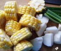 山藥玉米排骨湯的做法圖解4