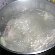 冬瓜薏米排骨湯的做法圖解3