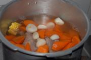 胡蘿卜玉米馬蹄湯的做法圖解7