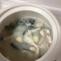 枸杞黑魚湯的做法圖解4
