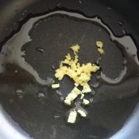 麻油香菇濃湯的做法圖解2