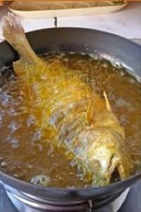 茄汁大黃花魚的做法圖解6