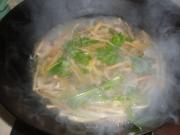黃花肉片湯的做法圖解5