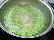 欖菜肉末炒四季豆的做法圖解2