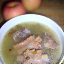 綠豆排骨湯的做法