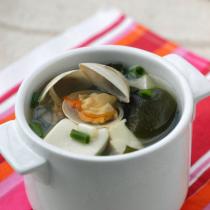 海帶豆腐蛤蜊湯的做法