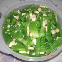 蝦仁熗芹菜的做法