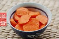 胡蘿卜枸杞山藥排骨湯的做法圖解6