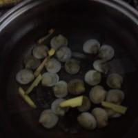 文蛤絲瓜湯的做法圖解3