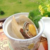 海蚌鮑魚湯的做法