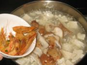 香菇海蝦豆腐湯的做法圖解5