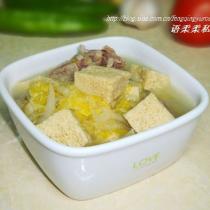 酸菜排骨凍豆腐湯的做法
