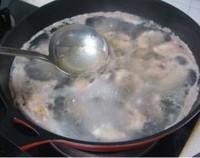 紫靈芝雞湯的做法圖解5