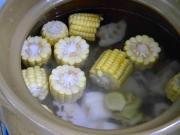 豬脊骨玉米蓮藕湯的做法圖解5