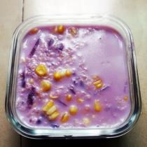 紫薯玉米麥片粥的做法