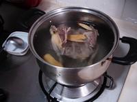 冬革阿裡鴿子湯的做法圖解4