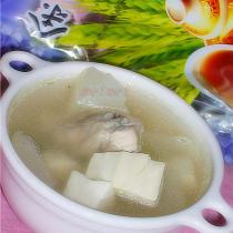 白蘿卜豆腐排骨湯的做法