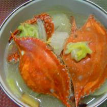 螃蟹白菜湯的做法